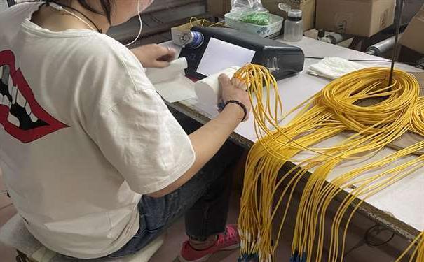 伊犁哈萨克自治州网络工程中几种常用的光纤连接器